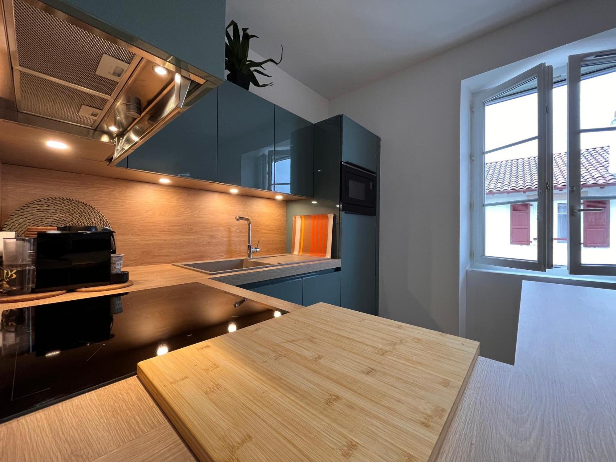 Appartement Lumineux 3 Pieces Pres Des Halles Et De La Plage, Wifi, Clim, Parkings Proches - Fr-1-239-910 サン＝ジャン＝ド＝リュズ エクステリア 写真